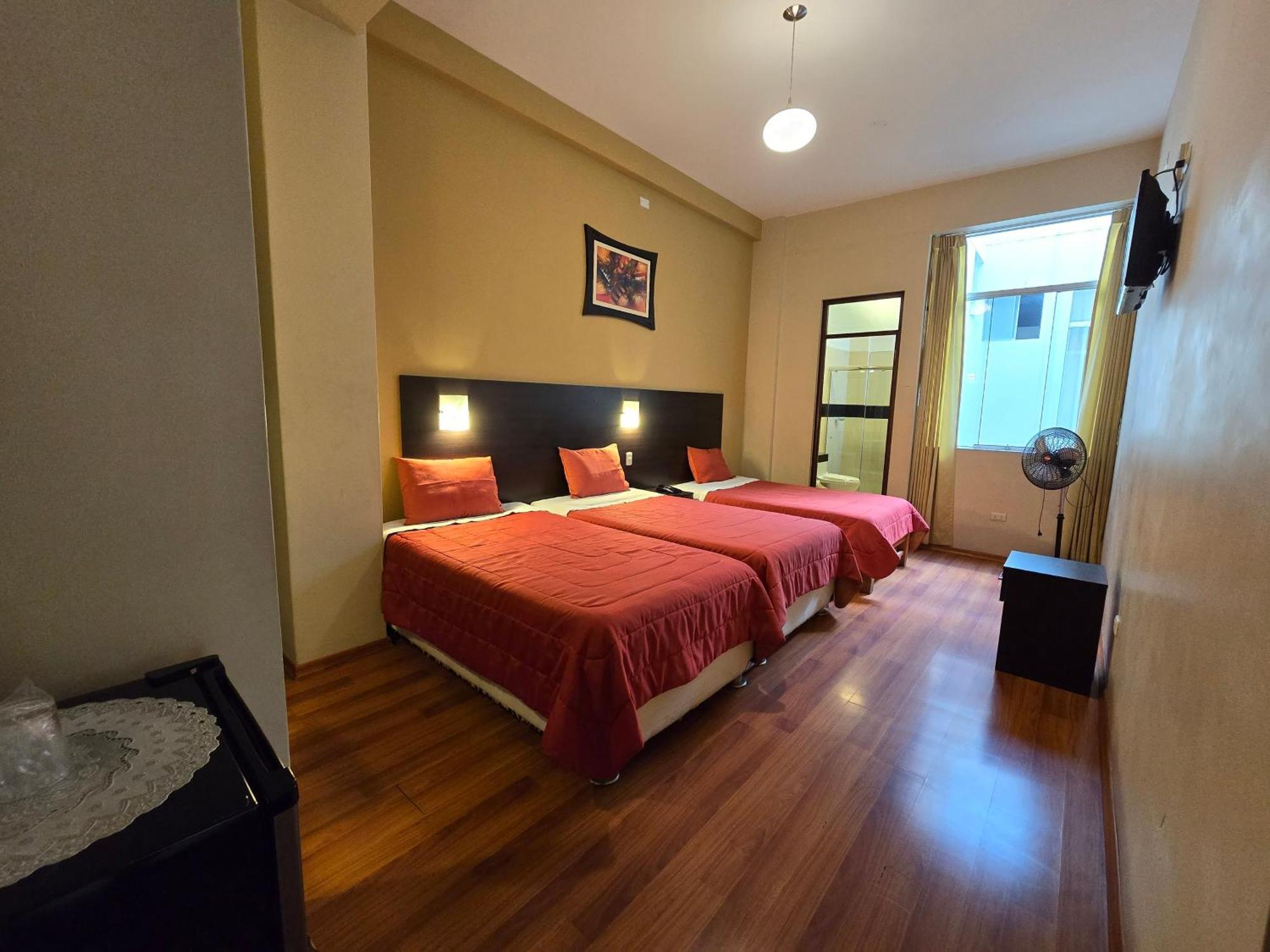 Pacific Suites Hotel Такна Екстериор снимка