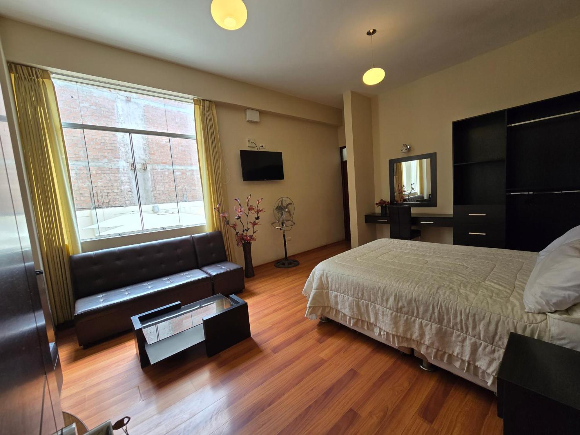 Pacific Suites Hotel Такна Екстериор снимка