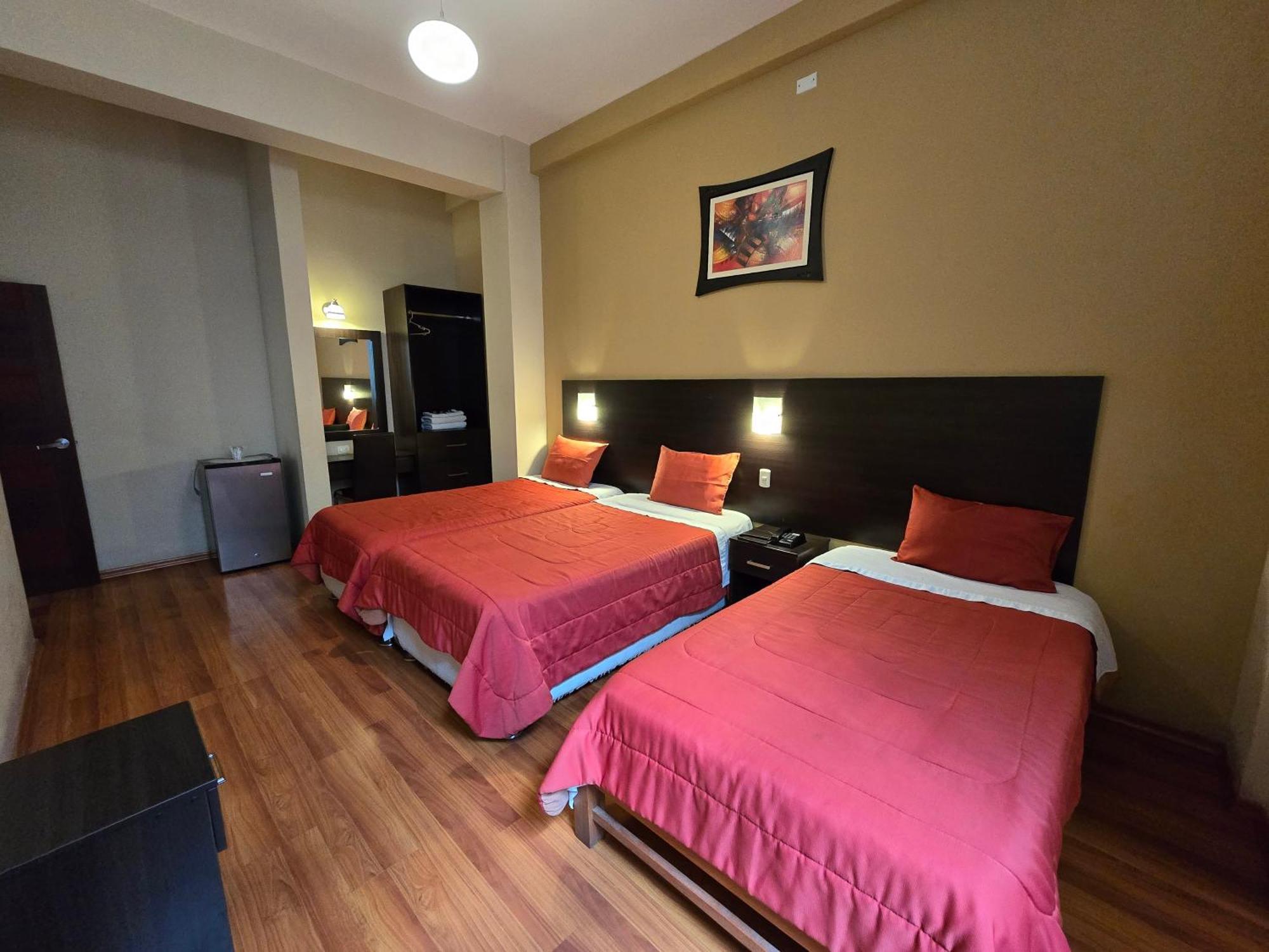Pacific Suites Hotel Такна Екстериор снимка