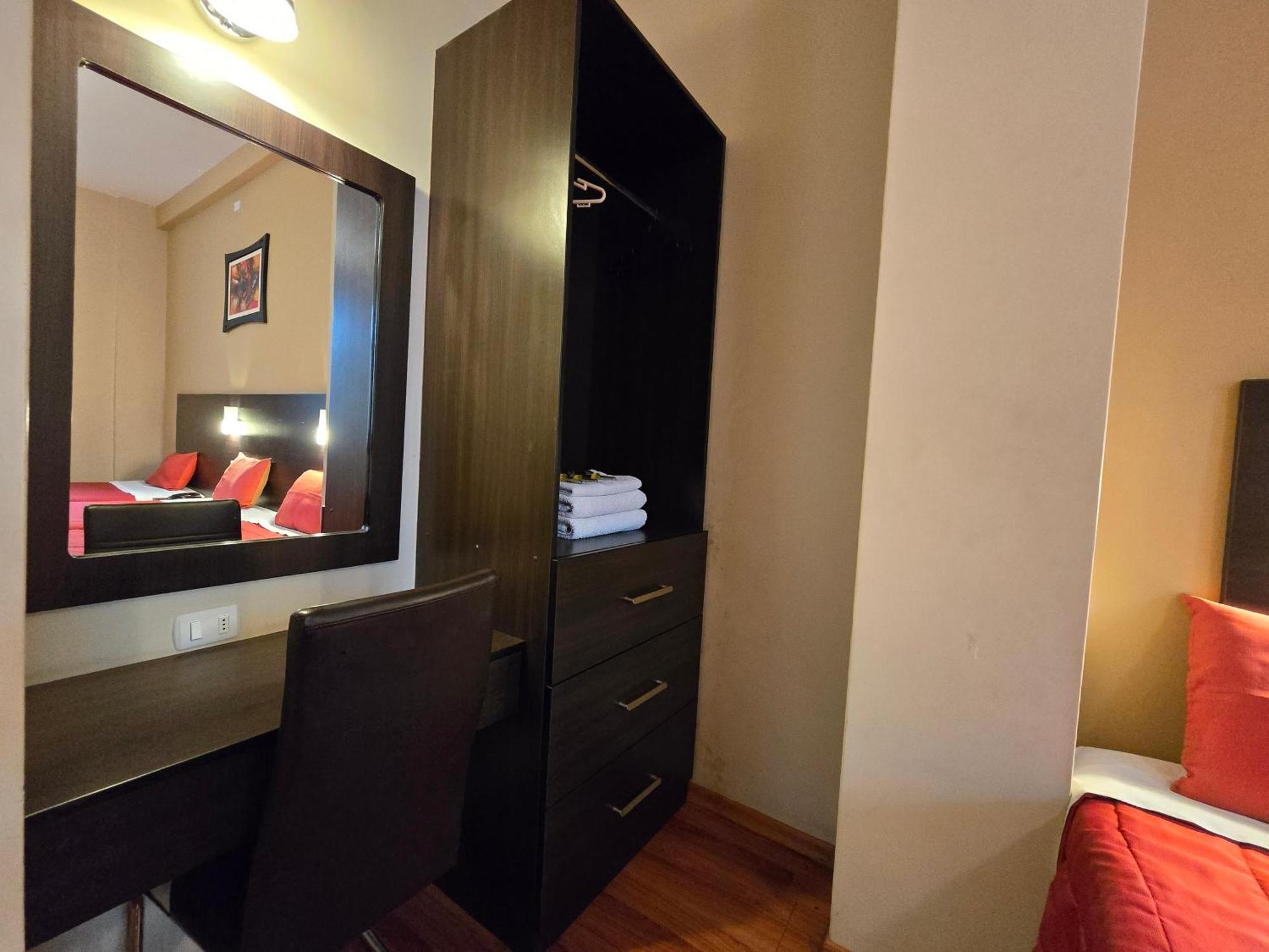 Pacific Suites Hotel Такна Екстериор снимка